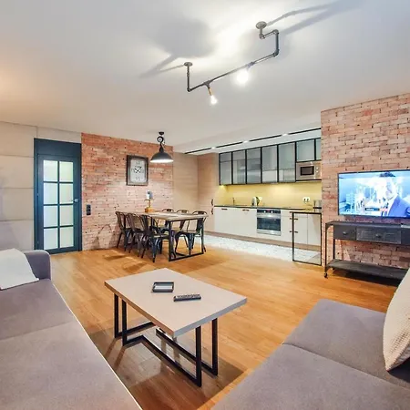 Centrum - Plaza, Sun & Snow Апартаменты Сопот