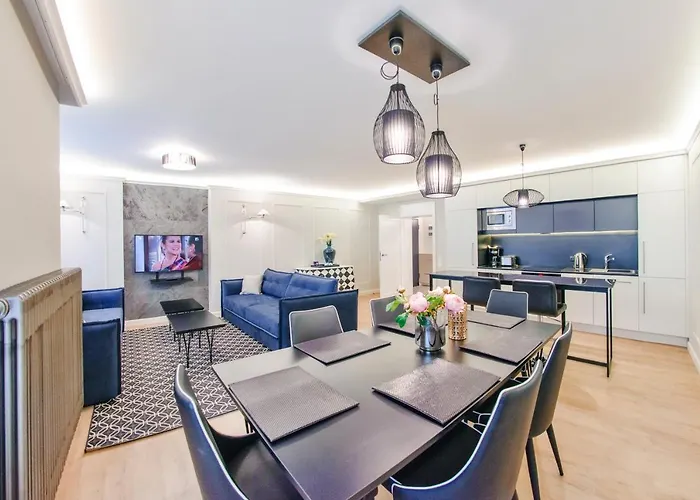 Centrum - Plaza, Sun & Snow شقة *